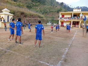 सुर्नयामा सम्पन्न भलिबलको उपाधी गाउँपालिका कर्मचारीलाई